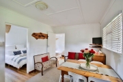 Francolin-Cottage2-BTM