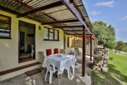 Francolin-Cottage8-BTM