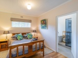 Loerie-Bedroom-with-Bathroom