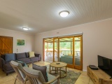 Loerie-livingroom